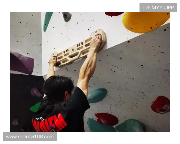深圳攀岩队在极限运动世界杯中的心理素质表现分析与点评